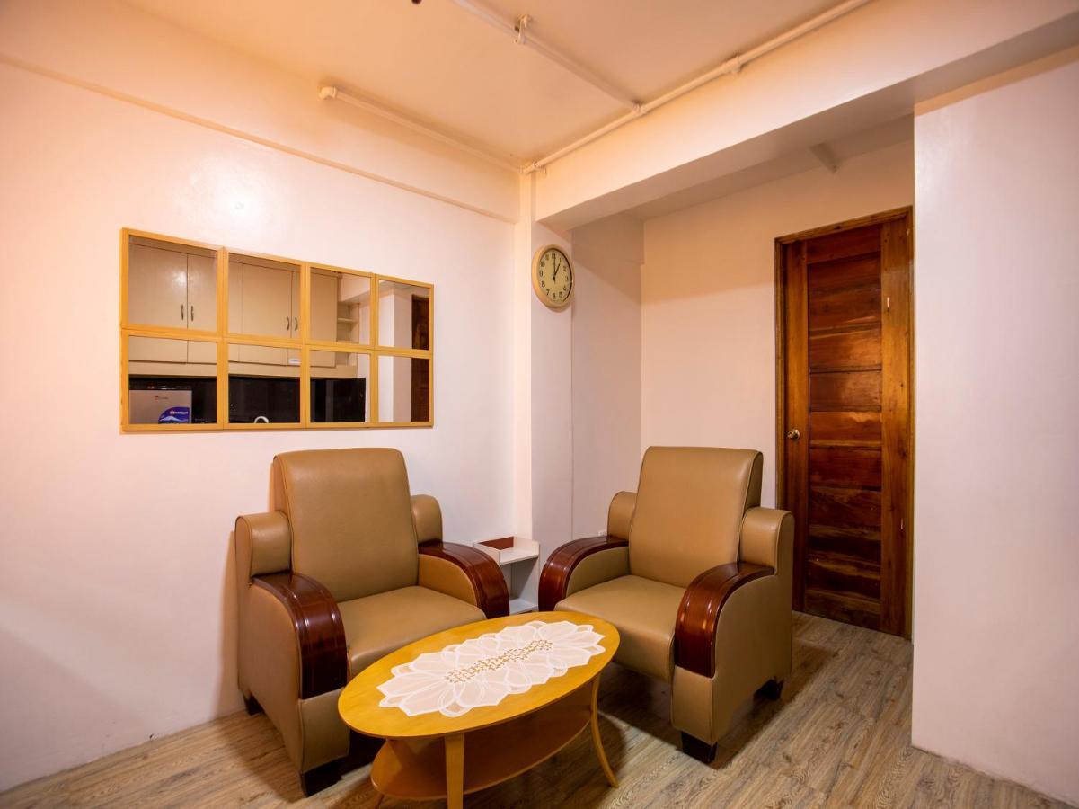 Capital O 806 Pattaui Residences Taguig Εξωτερικό φωτογραφία