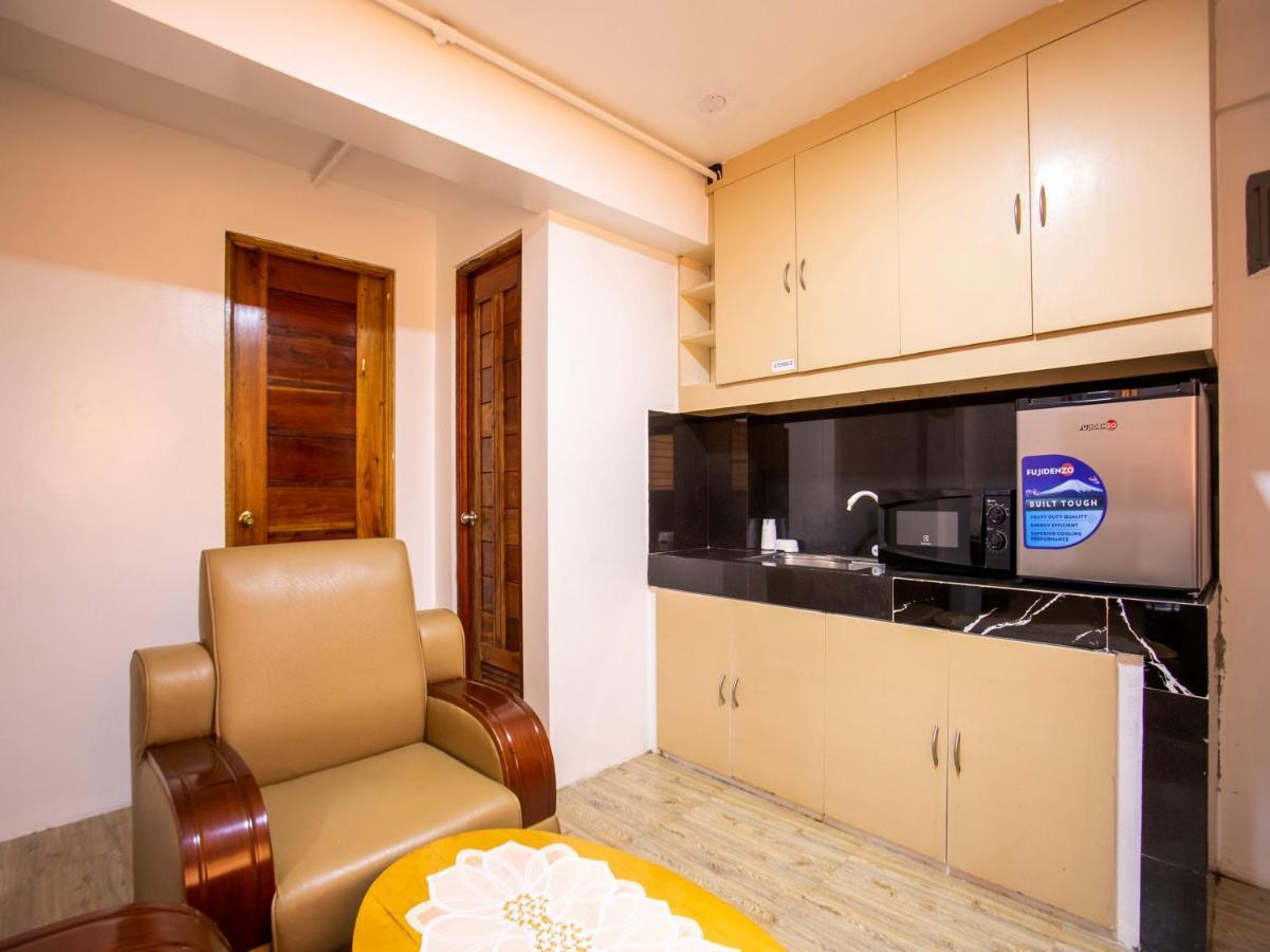 Capital O 806 Pattaui Residences Taguig Εξωτερικό φωτογραφία